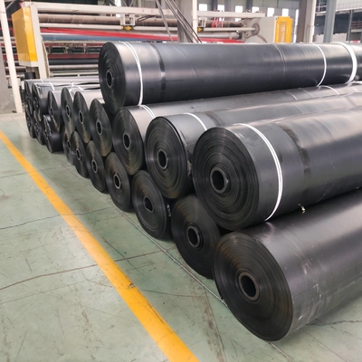 Геомембрана HDPE с высокой прочностью на растяжение ≥15MPa Прочность на разрыв ≥25KN/м