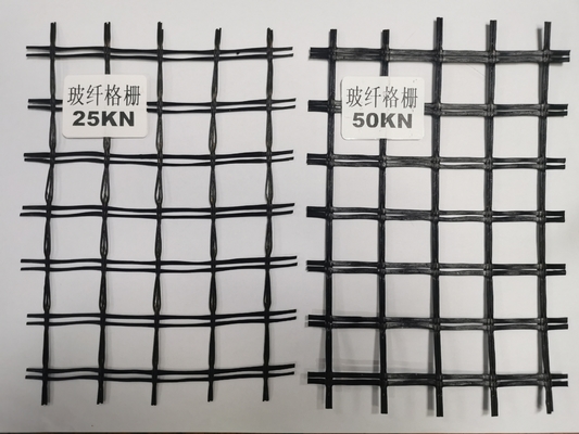 Соткать покрывающ дорожное полотно Geogrid стеклоткани усиливает черное двухосное