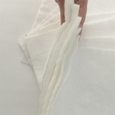 Коррозионностойкие рулоны ткани Geotextile 10 Oz не сплетенные вымощая ткань дренажа Geotextile не сплетенную